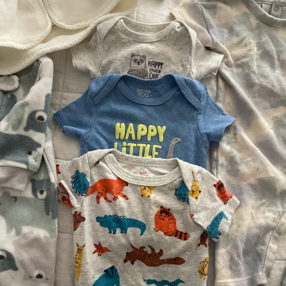 LOT of NB & 0-3 Month Baby Clothing Bundle Carter’s, Gap, Nordstrom, GUC